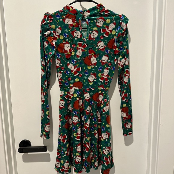 GREEN HOLIDAY DRESS - Picture 2 of 4